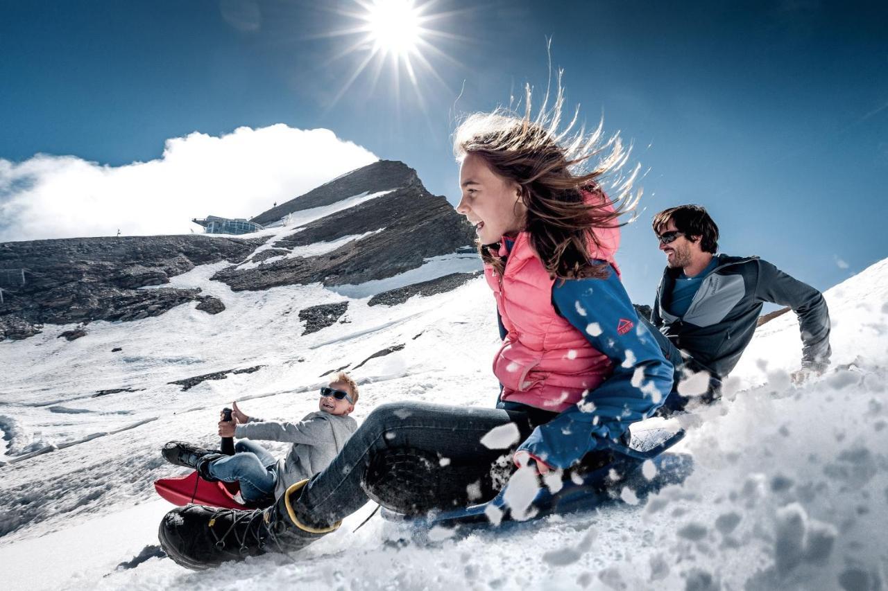 Serviced Luxury Chalet Evi, Ski-In Ski-Out คาพรูน ภายนอก รูปภาพ